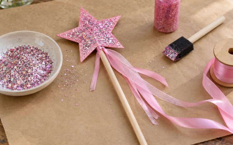 How to Make a Magic Wand With Glitter: Easy Craft (2026)
